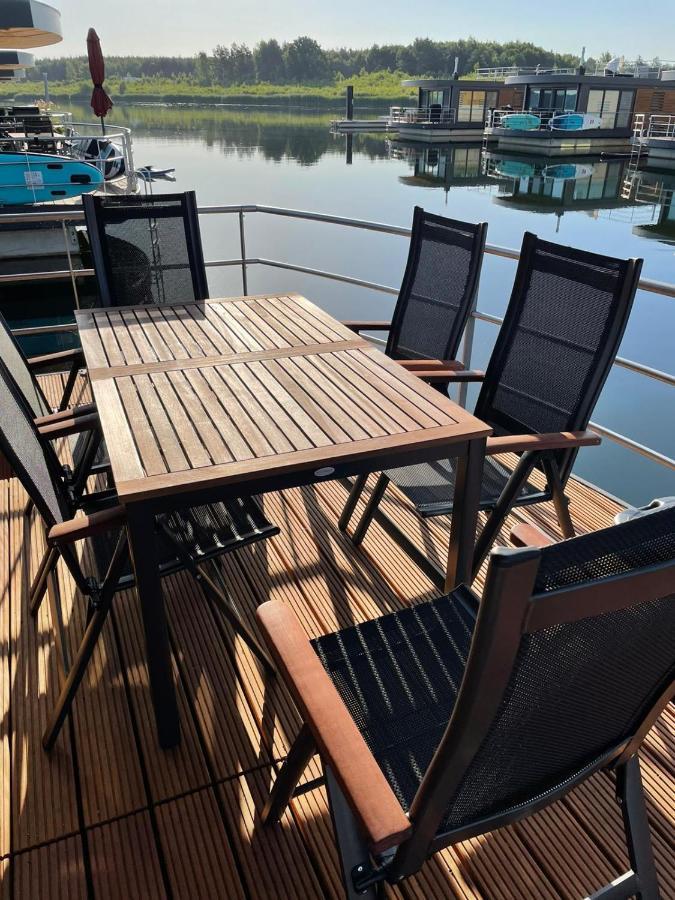 Hausboot Vroni Am Baerwaldersee Klitten Dış mekan fotoğraf